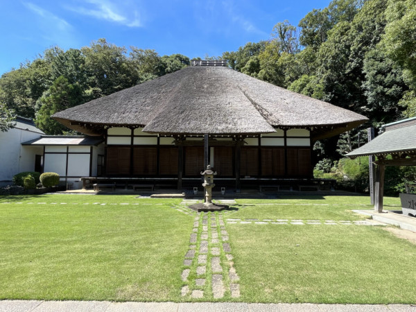 会場となる西方寺（横浜）